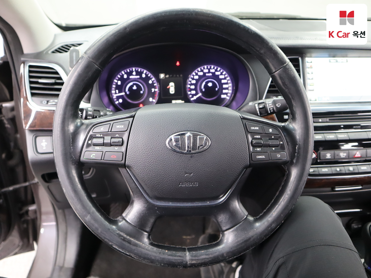 Hyundai Aslan 2015 - Image 10