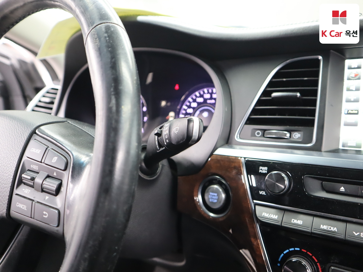 Hyundai Aslan 2015 - Image 11