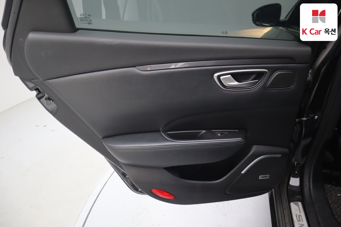 Renault Samsung SM6 - 23