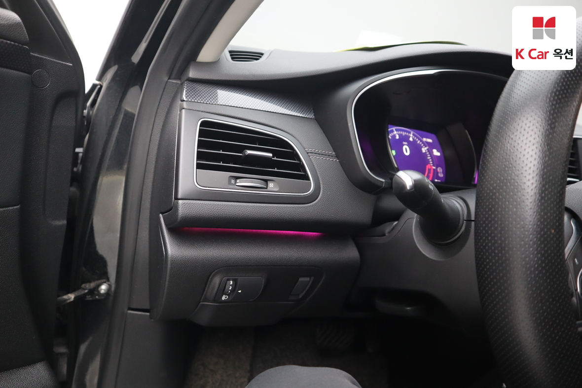 Renault Samsung SM6 - 9