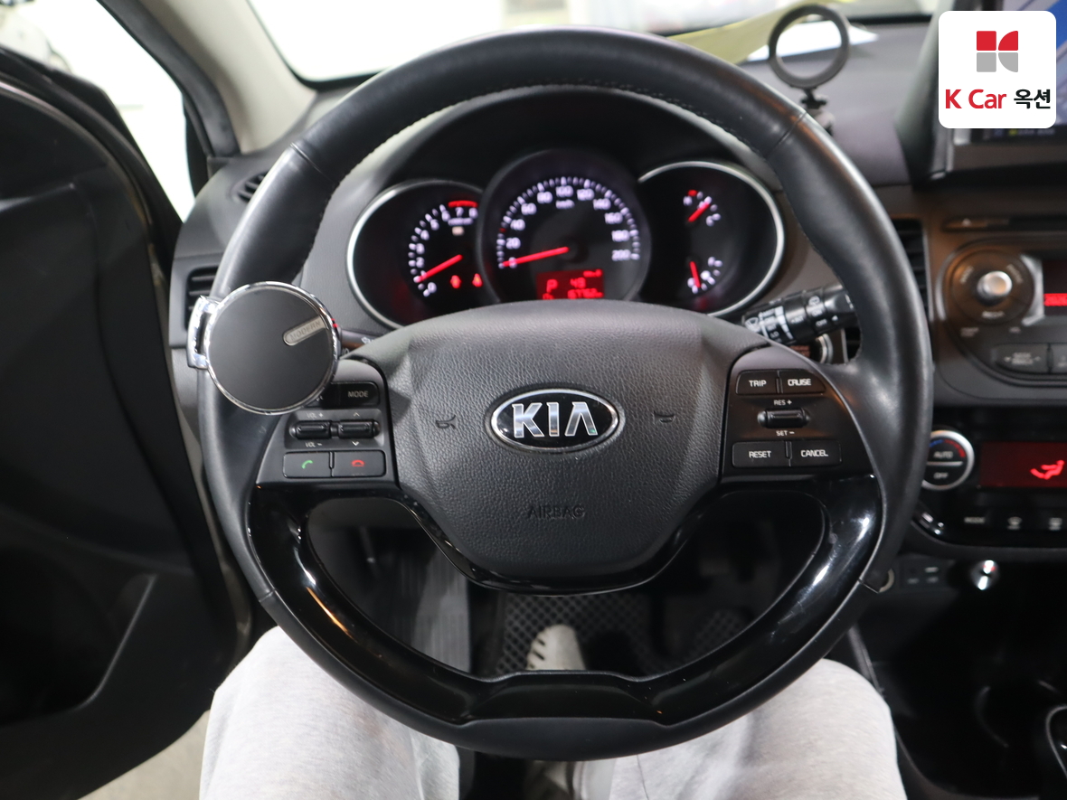 كيا مورنينج 2016 - صورة 10
