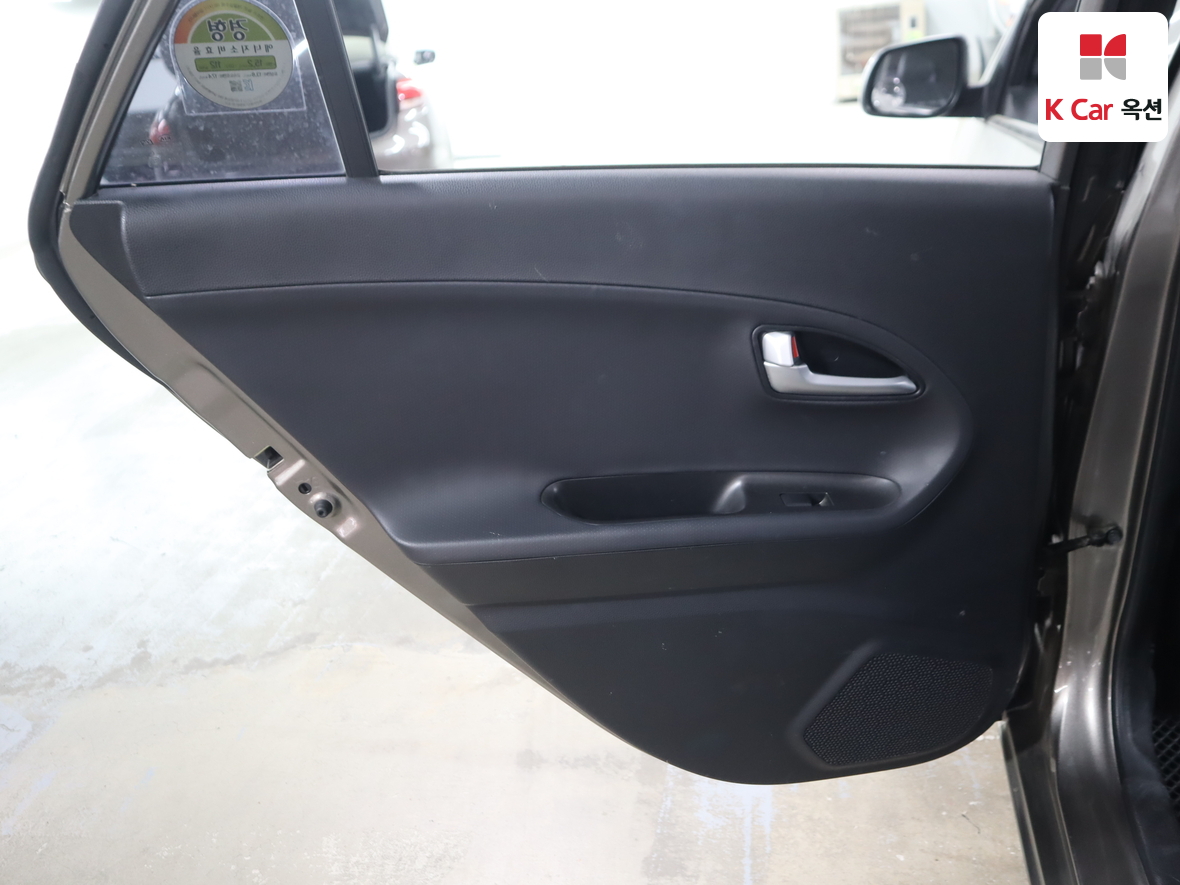 كيا مورنينج 2016 - صورة 23