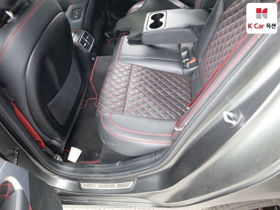 هيونداي جينيسيس 2022 - صورة 24