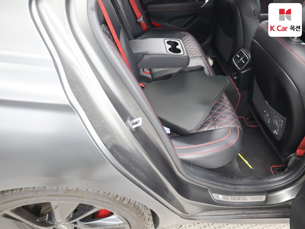 هيونداي جينيسيس 2022 - صورة 29