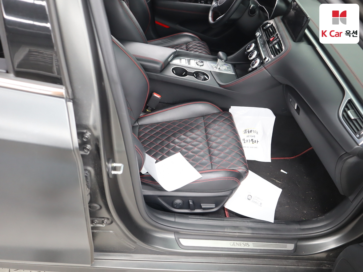 هيونداي جينيسيس 2022 - صورة 31