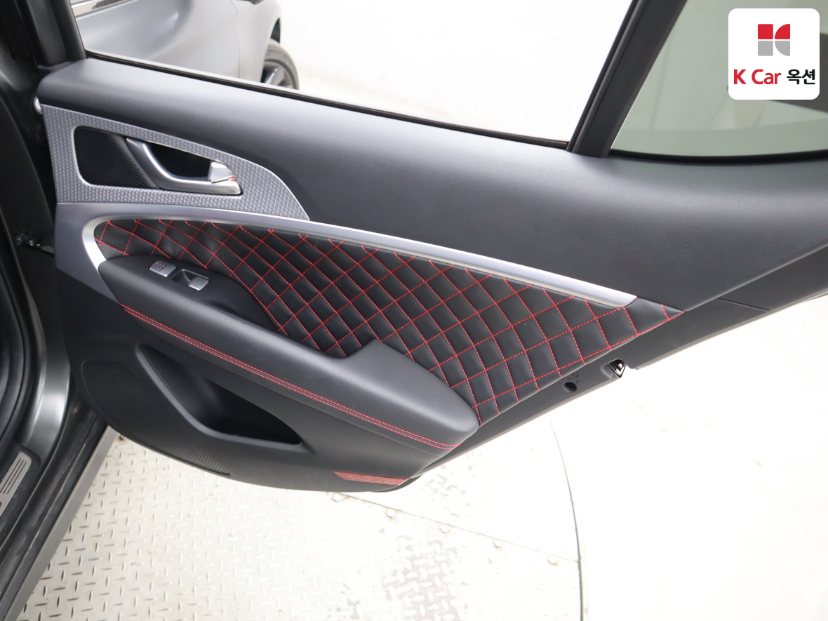 هيونداي جينيسيس 2022 - صورة 28