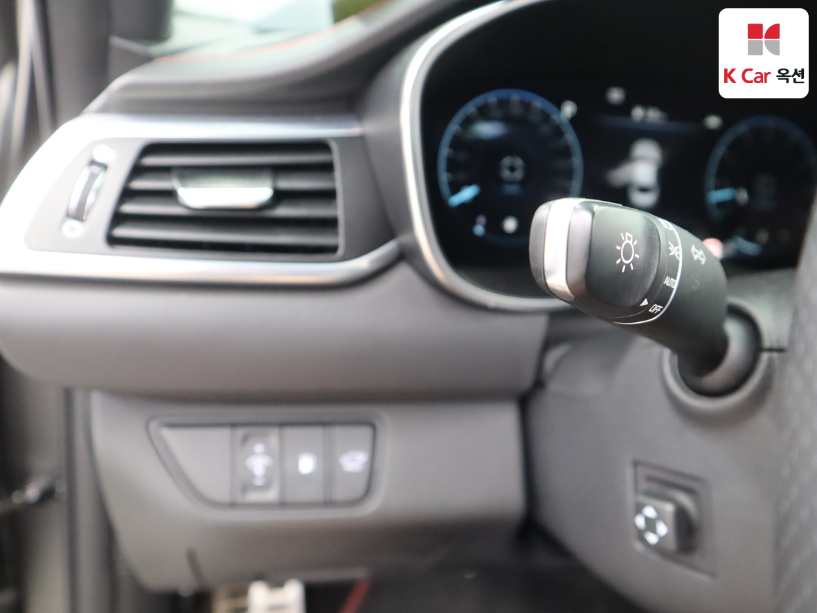 هيونداي جينيسيس 2022 - صورة 9