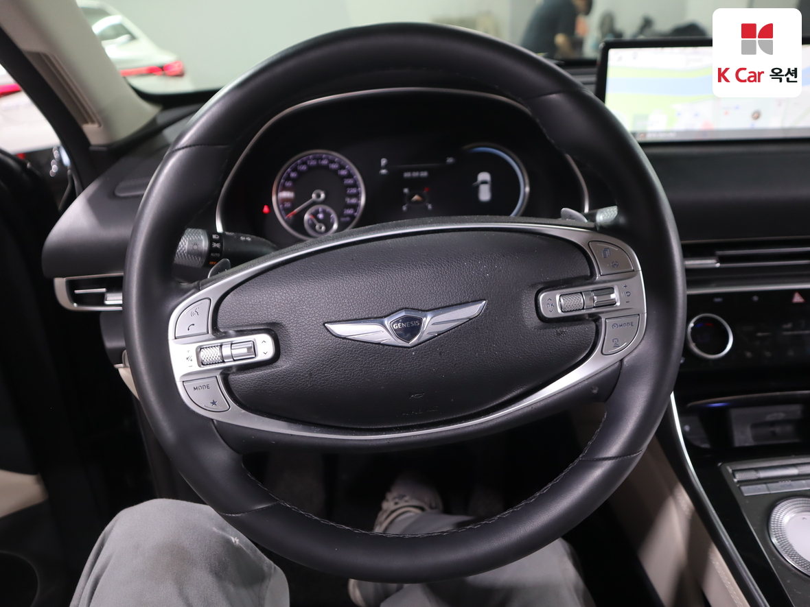 Genesis GV80 - 10