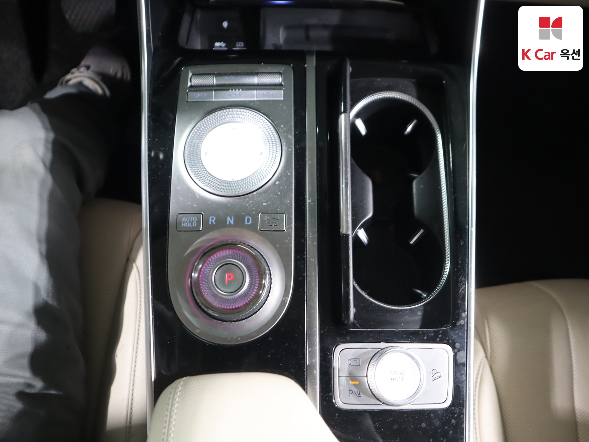 Genesis GV80 - 16