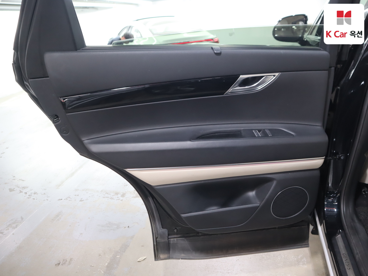 Genesis GV80 - 22
