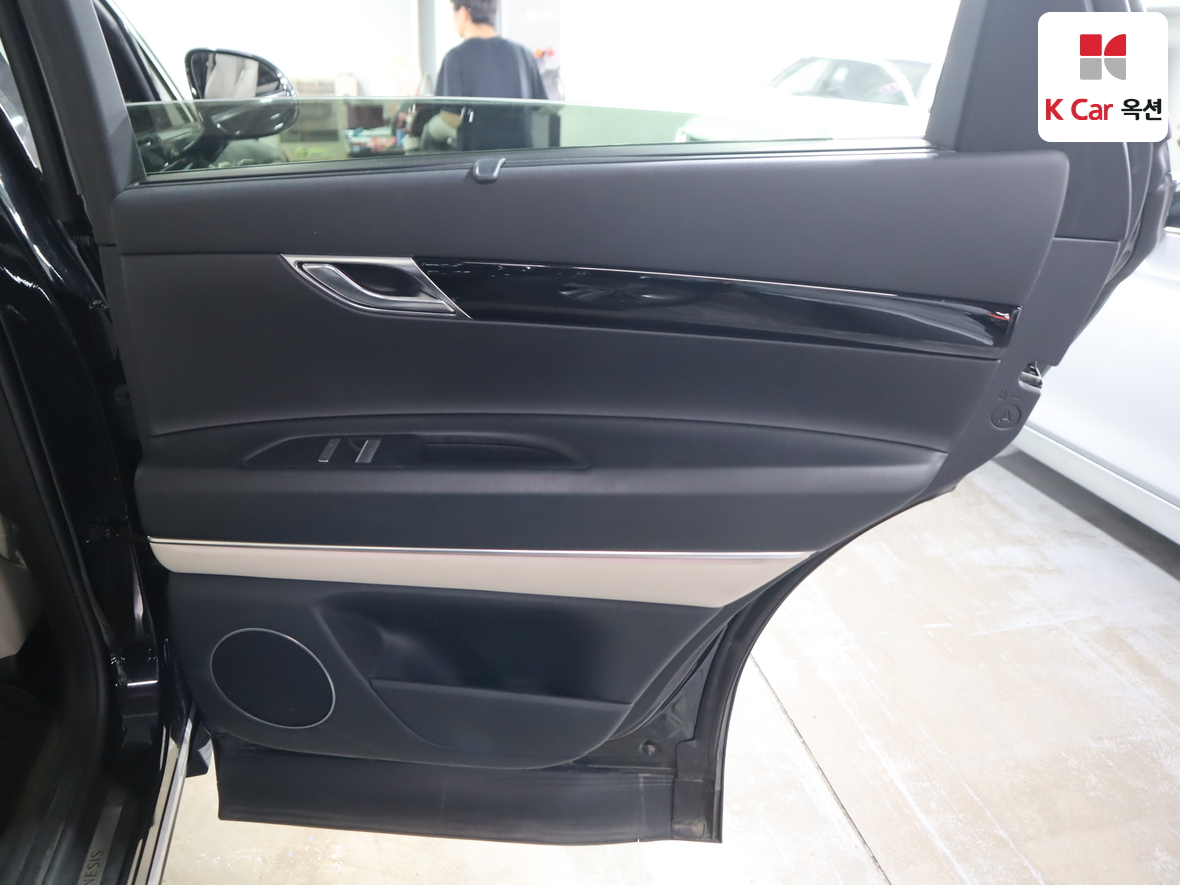 Genesis GV80 - 29