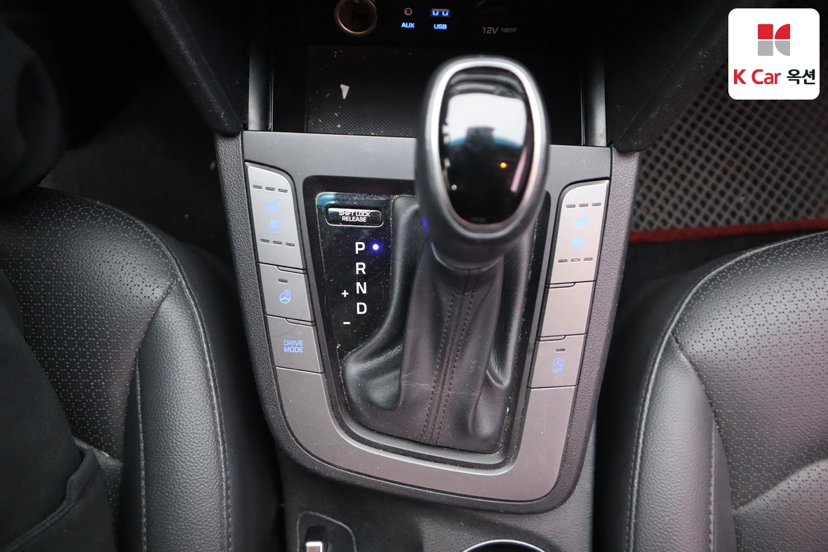 Hyundai Elantra - 15