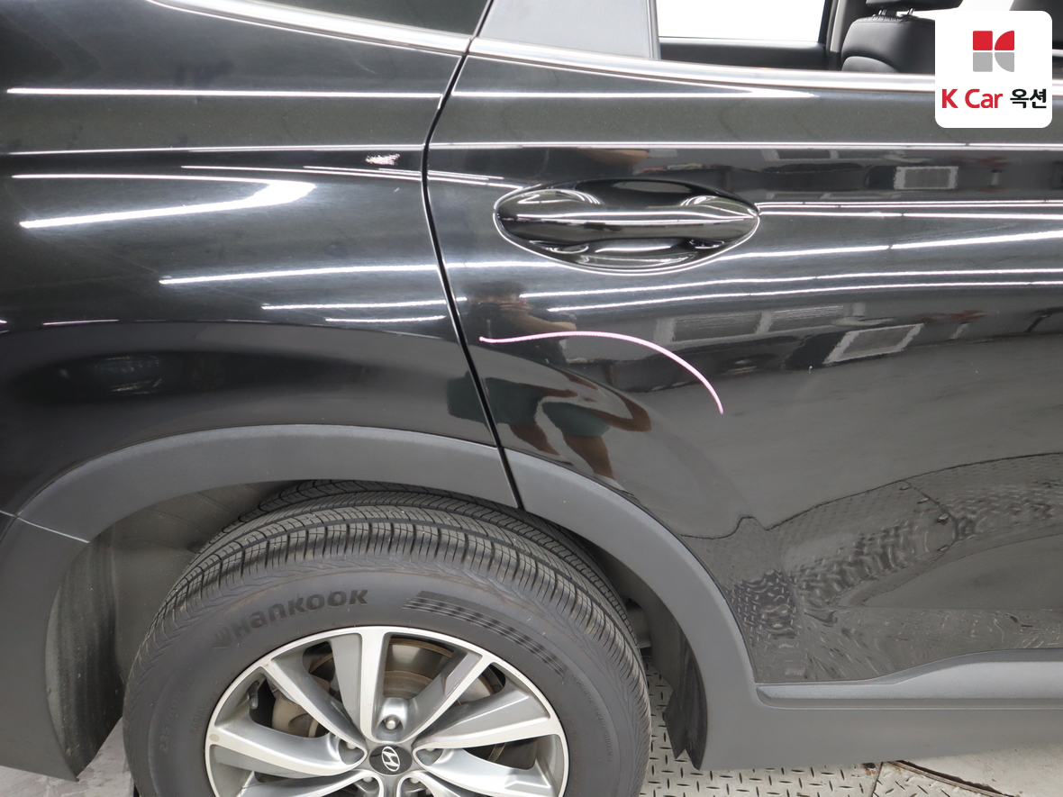 Hyundai Santa Fe 2019 - Image 39