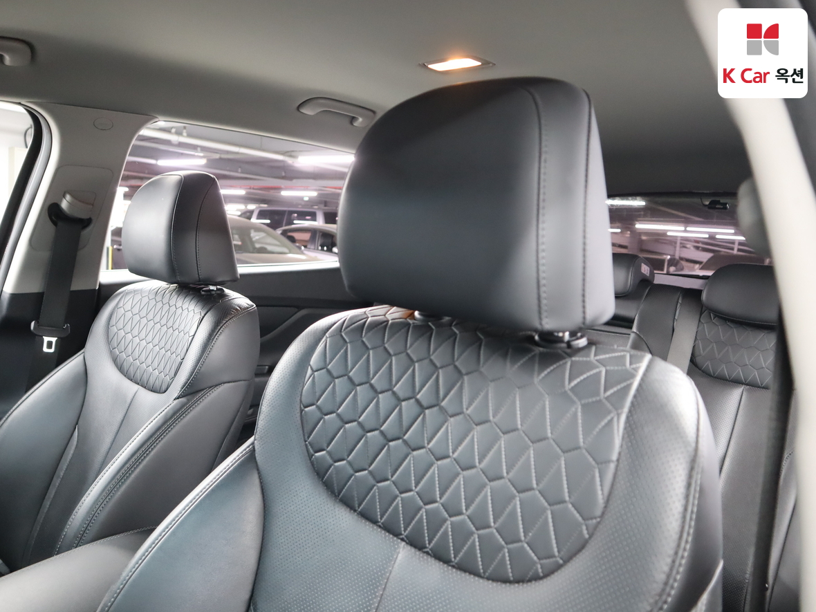 Hyundai Santa Fe 2019 - Image 19