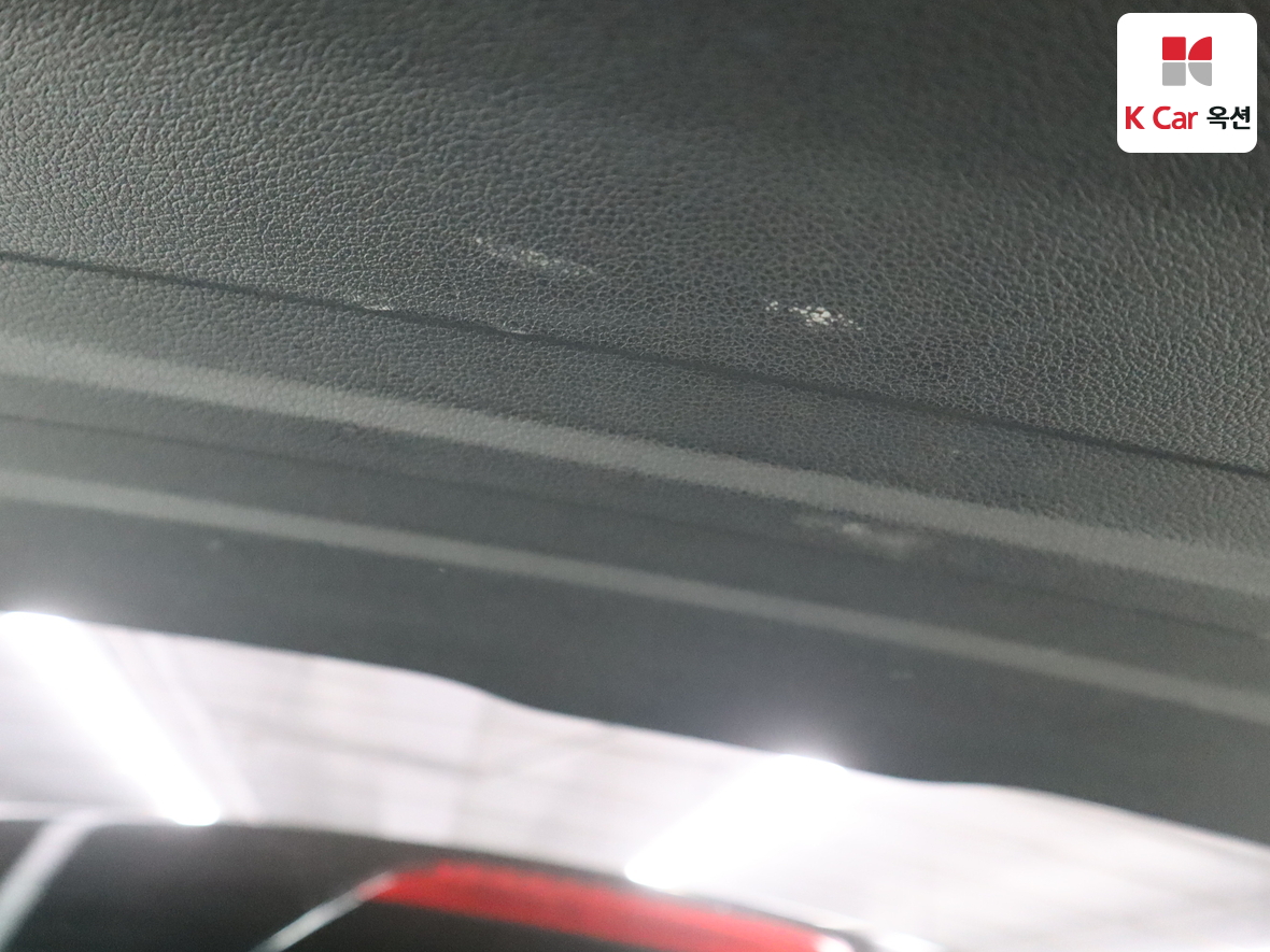 Hyundai Santa Fe 2019 - Image 25