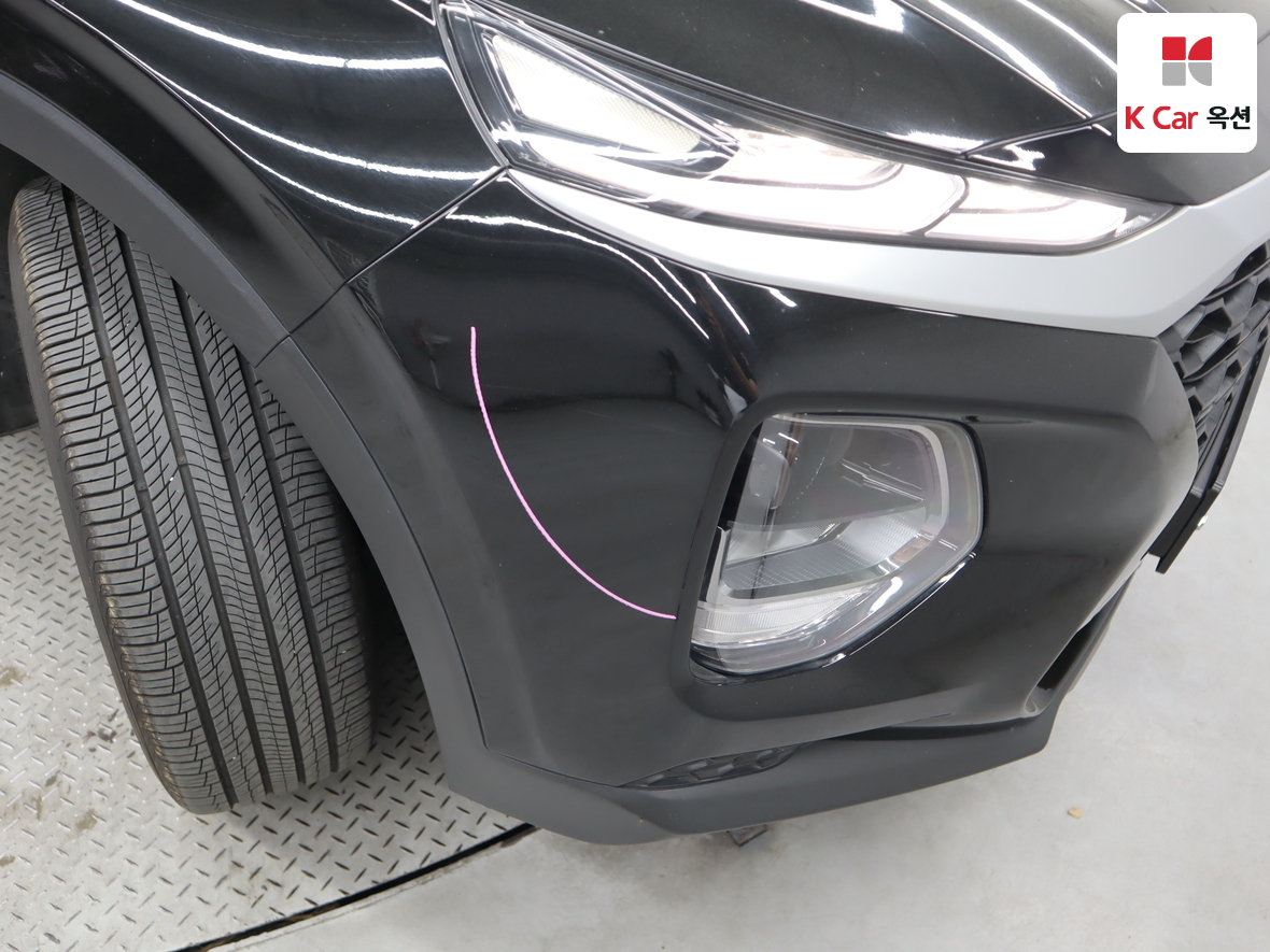 Hyundai Santa Fe 2019 - Image 35