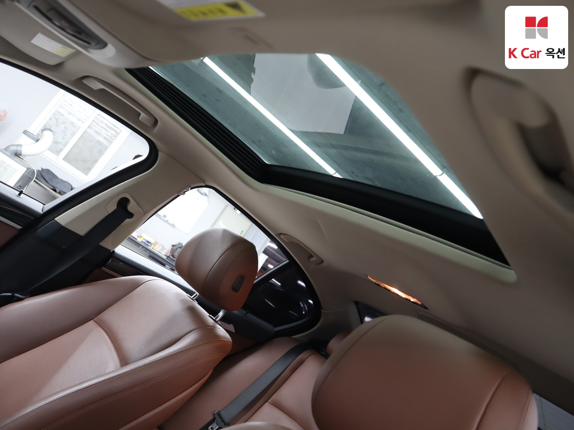 BMW 5 Series - 22