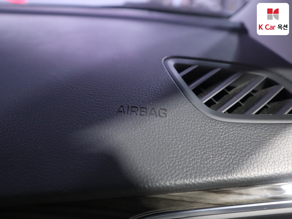 Hyundai Sonata 2015 - Image 30