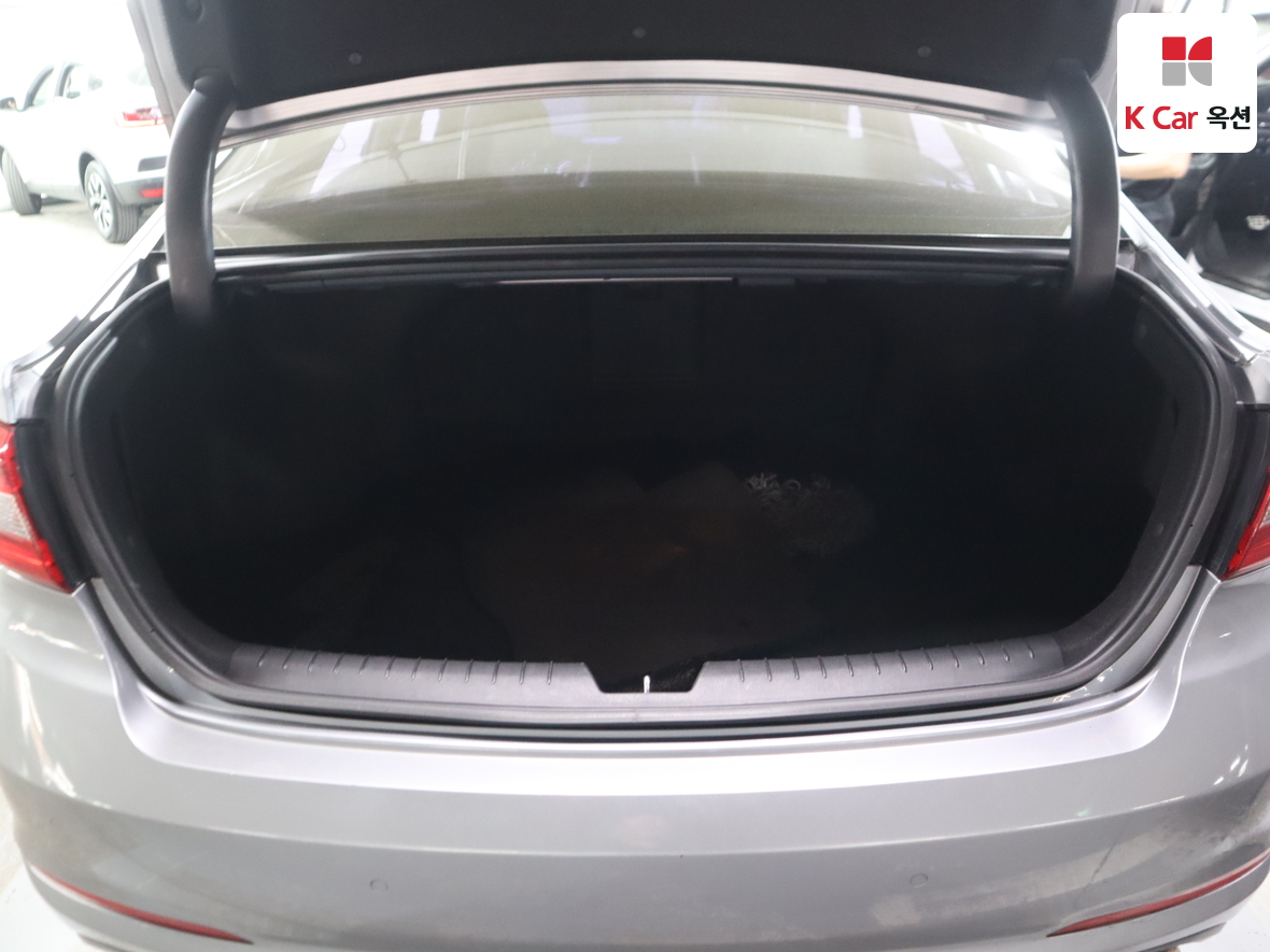 Hyundai Sonata 2015 - Image 25