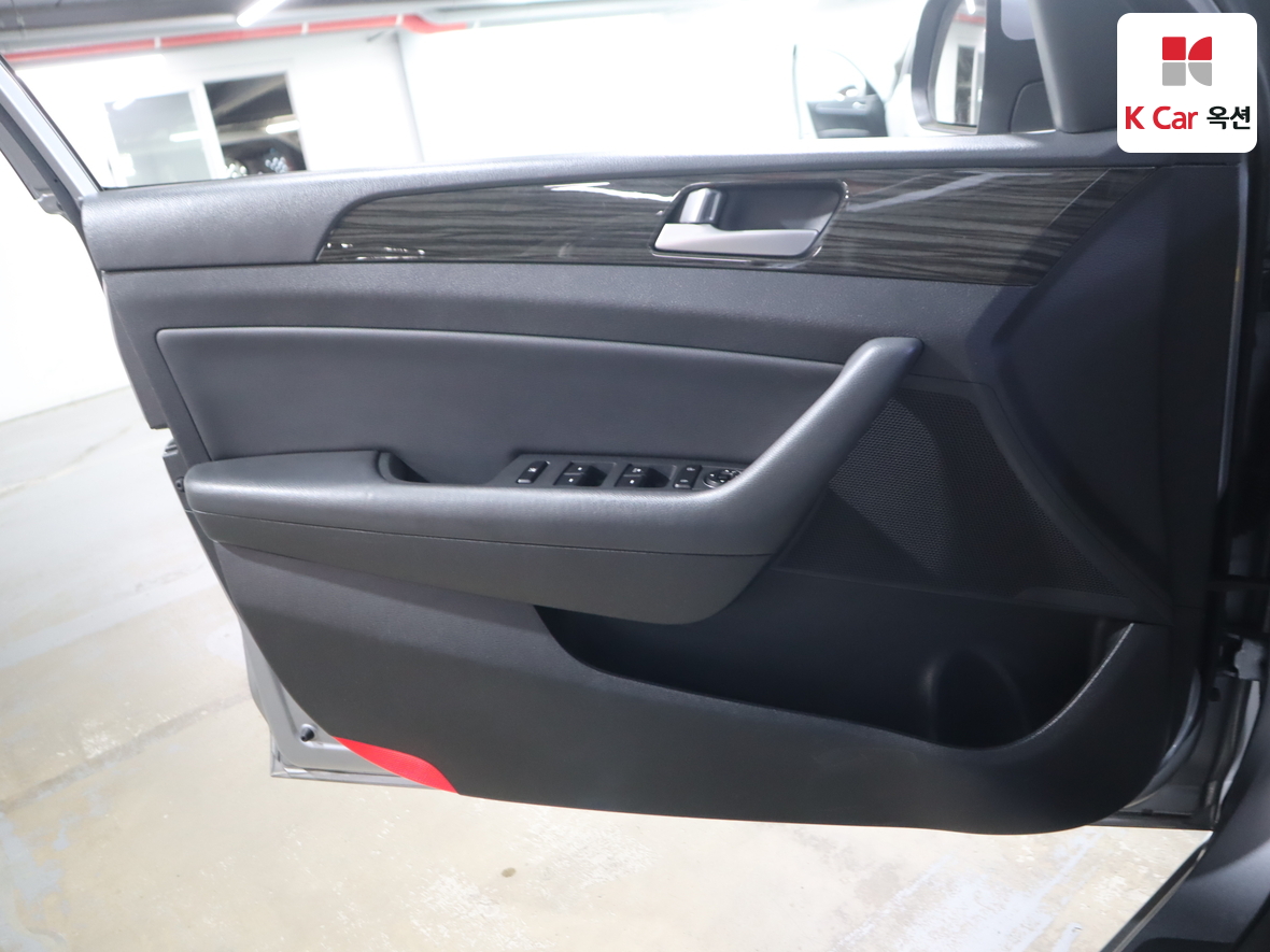 Hyundai Sonata 2015 - Image 8