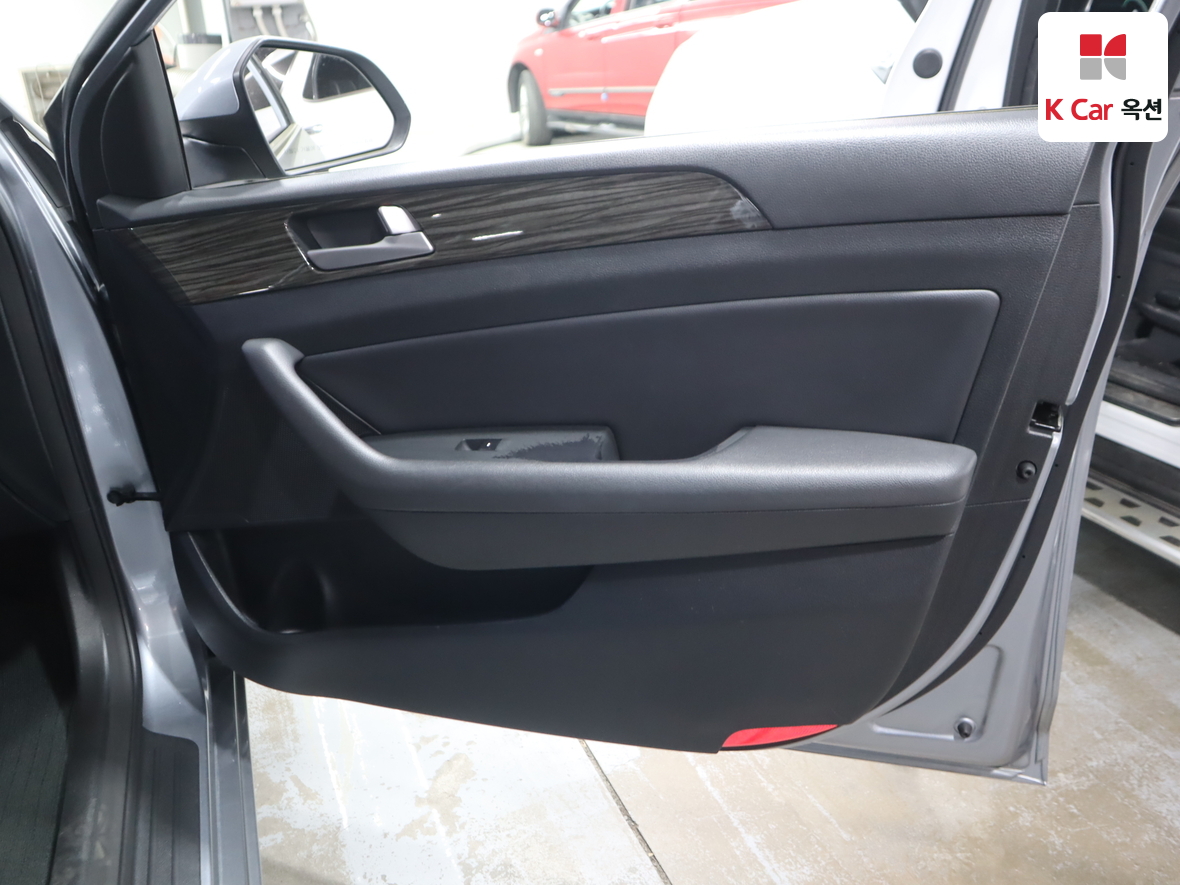 Hyundai Sonata 2015 - Image 28