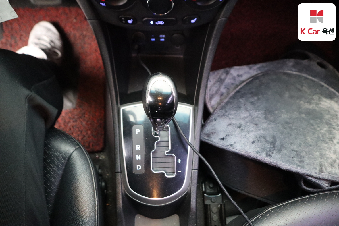 Hyundai Accent - 15