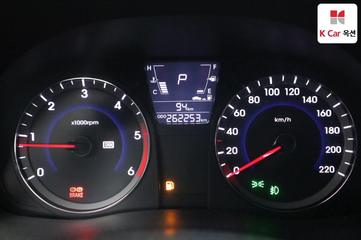 Hyundai Accent - 5