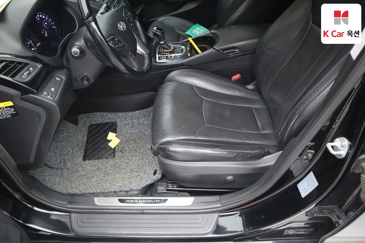 Hyundai AZERA - 18