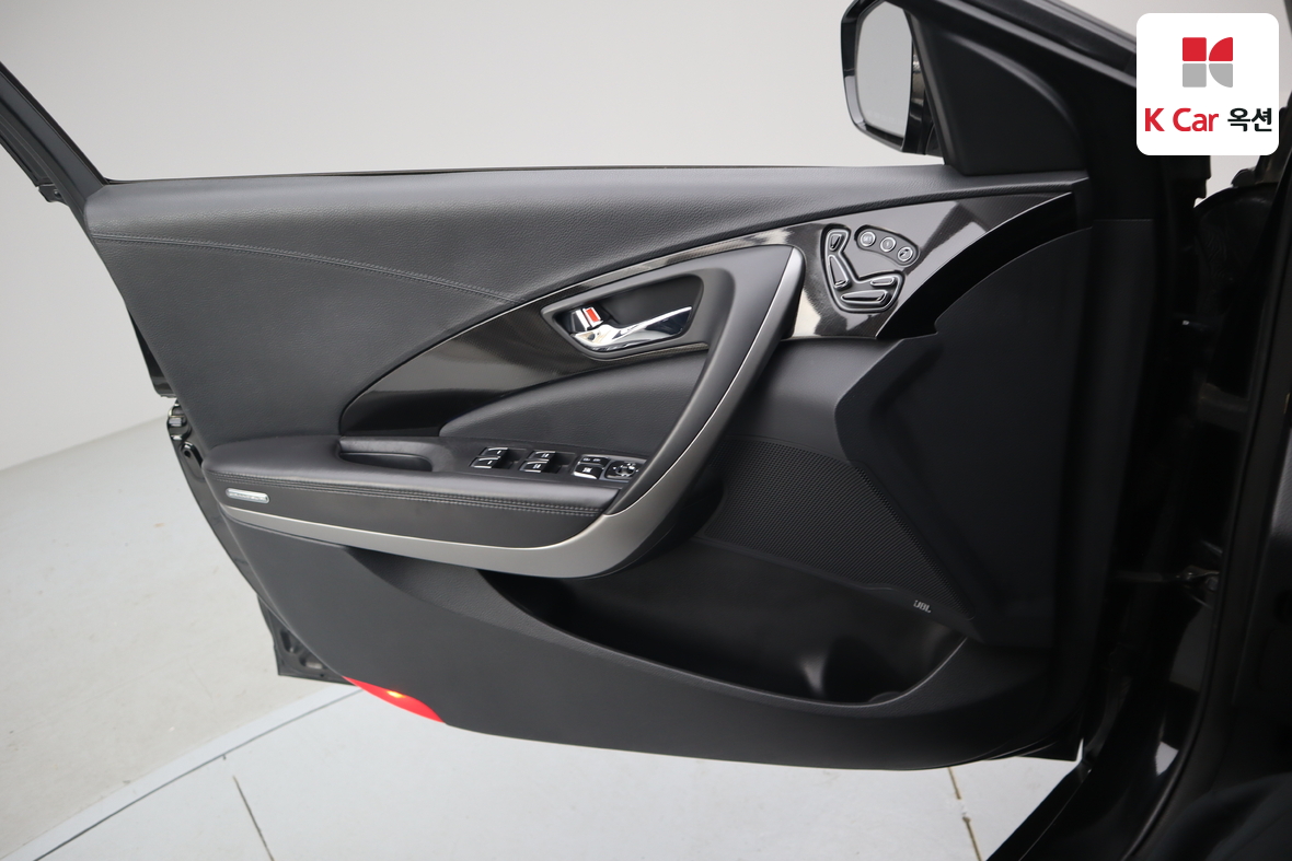 Hyundai AZERA - 8