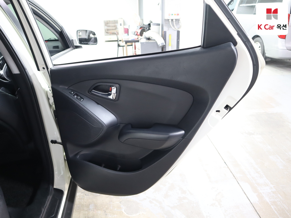 هيونداي توسان 2011 - صورة 29