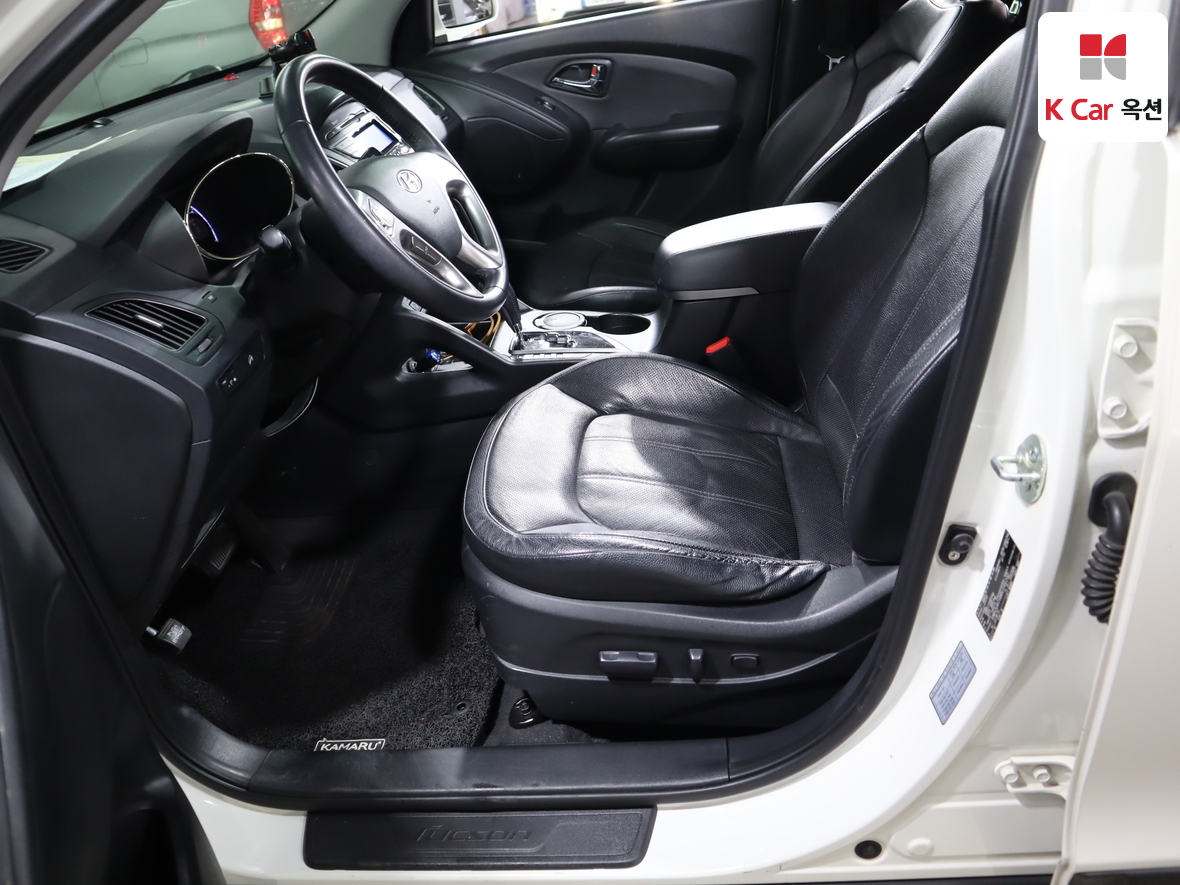 هيونداي توسان 2011 - صورة 18