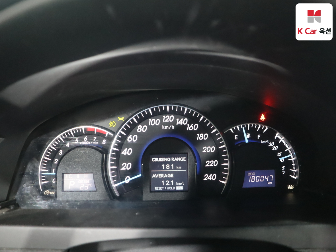 Toyota Camry - 5