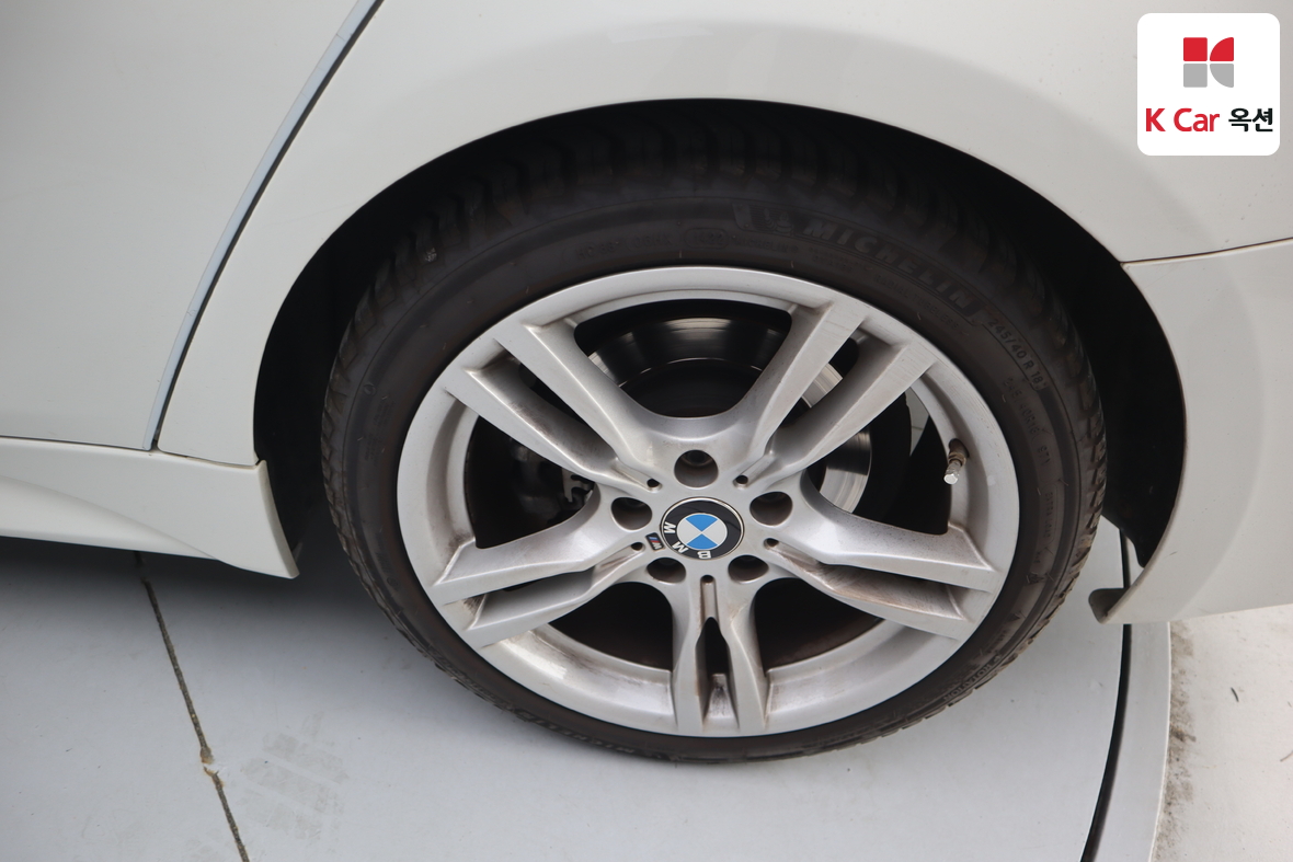 BMW 3 Series - 46