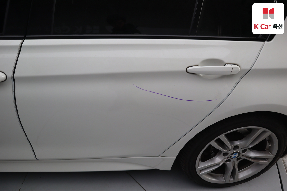 BMW 3 Series - 43