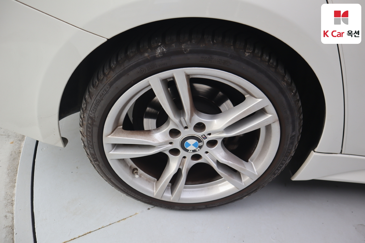 BMW 3 Series - 47