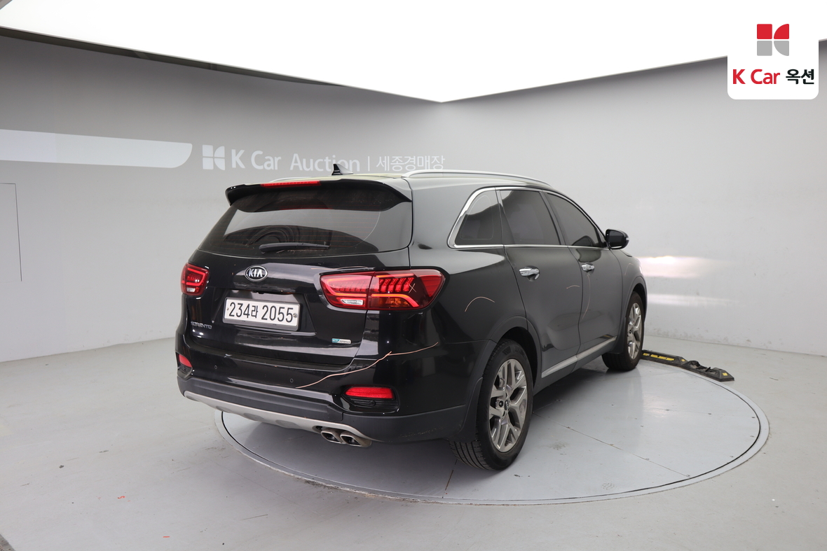 Kia Sorento - 2