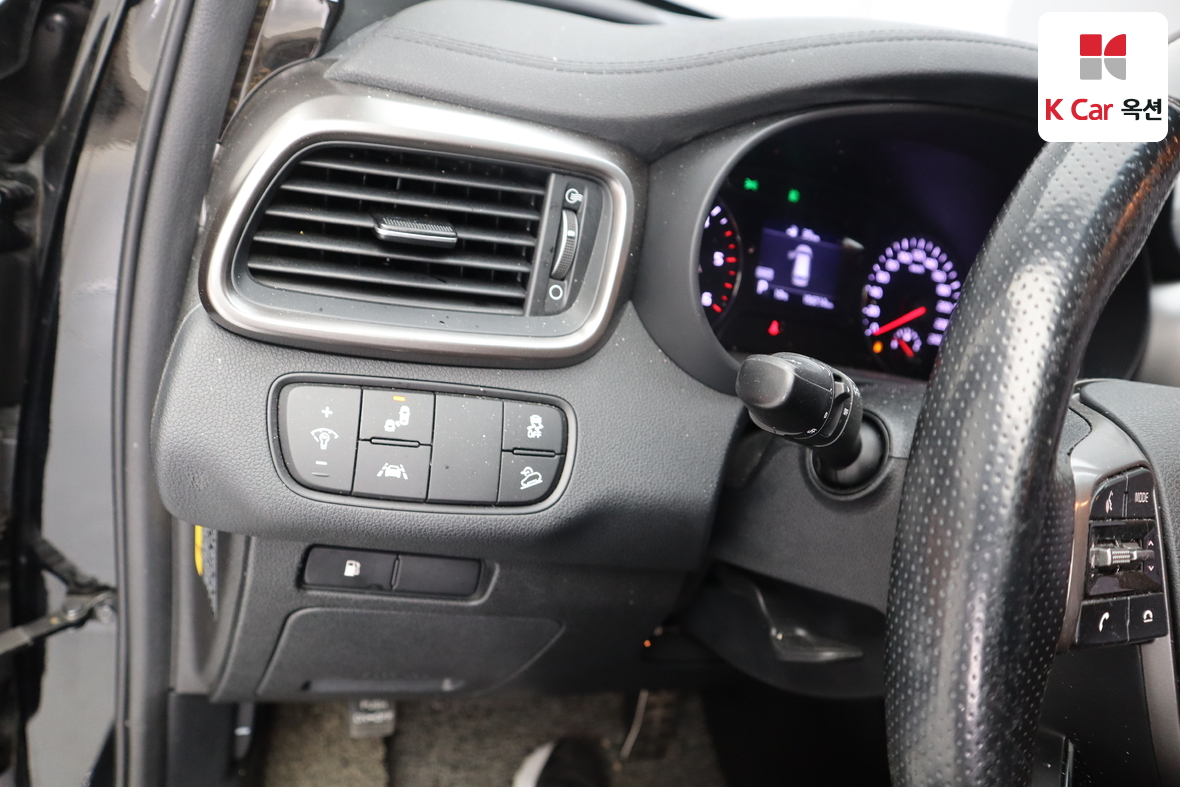 Kia Sorento - 9