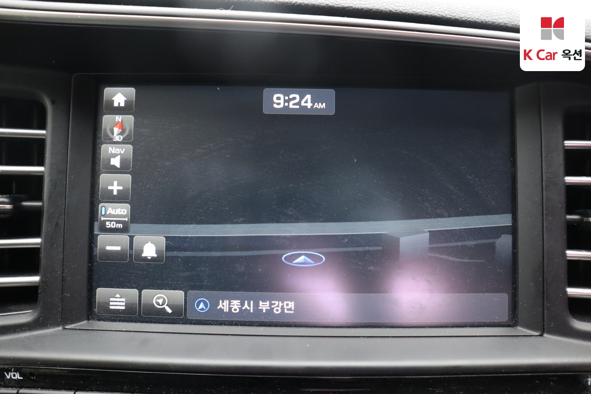 Hyundai Elantra - 13