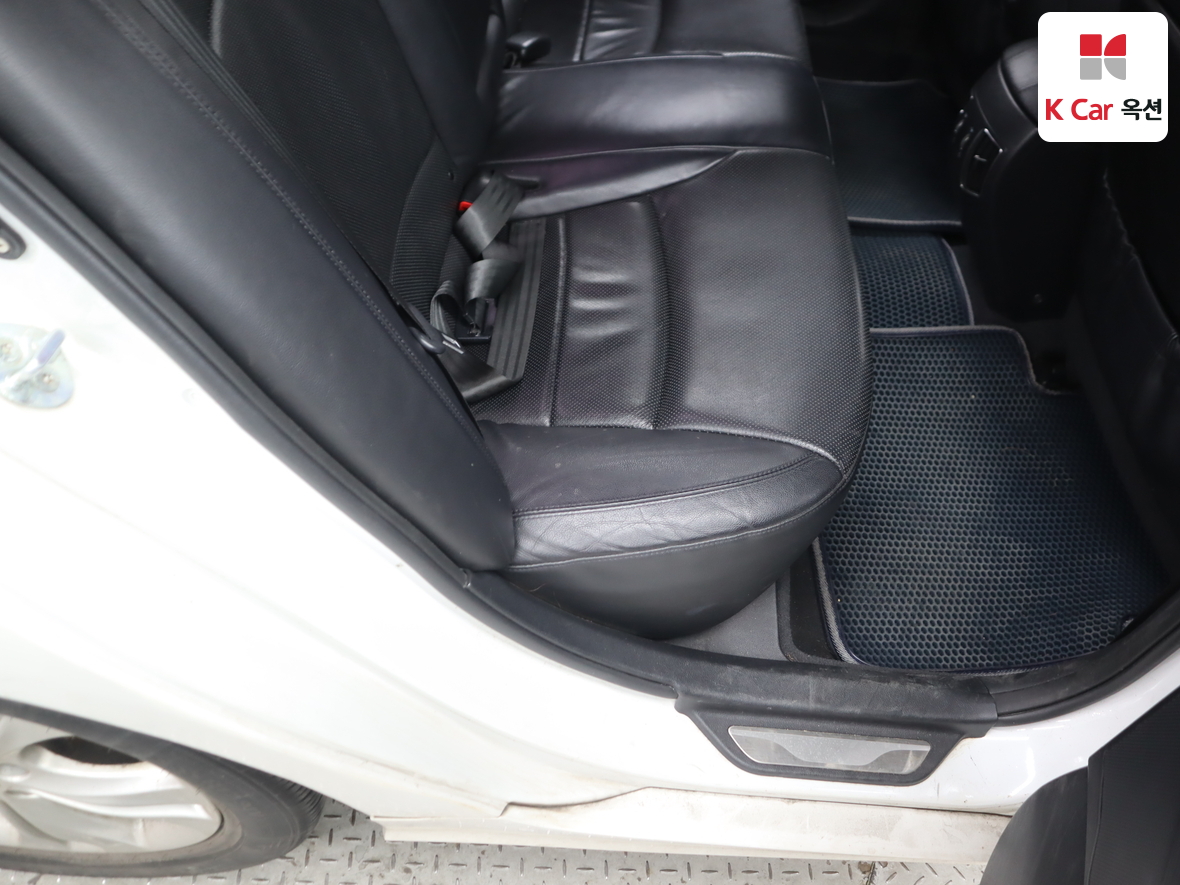 Hyundai Sonata 2011 - Image 27