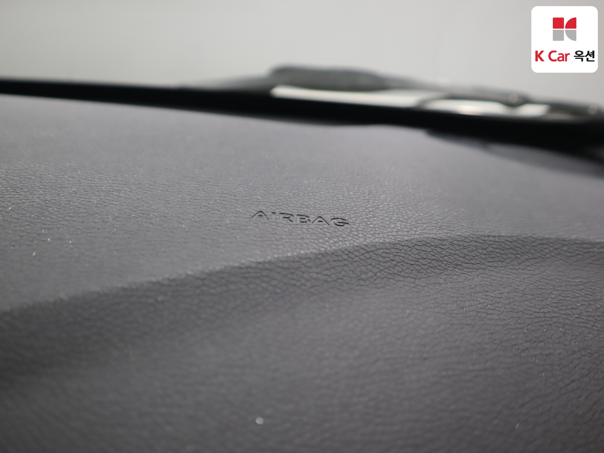 Hyundai Sonata 2011 - Image 30