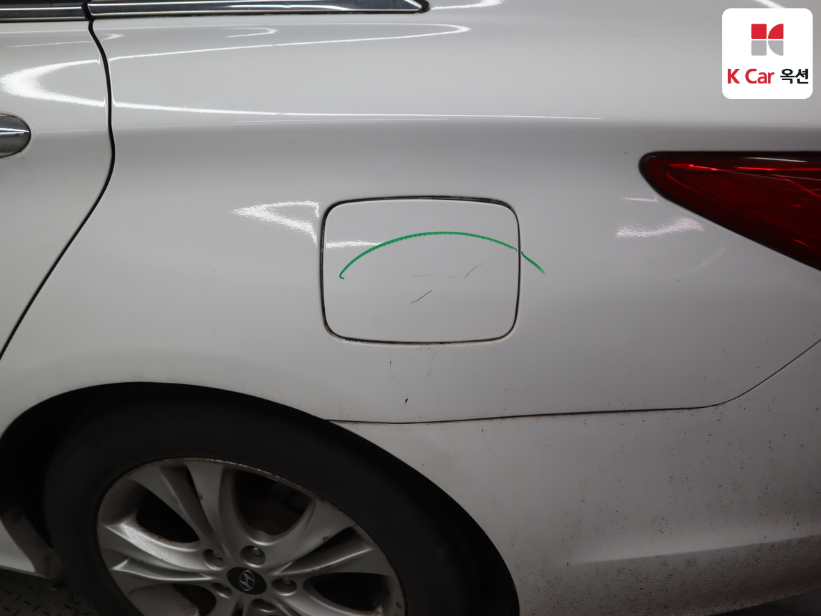 Hyundai Sonata 2011 - Image 36