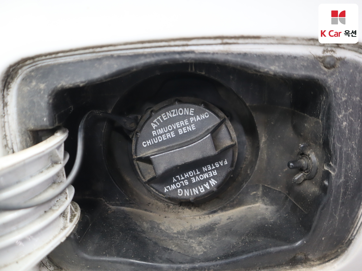 Hyundai Sonata 2011 - Image 24