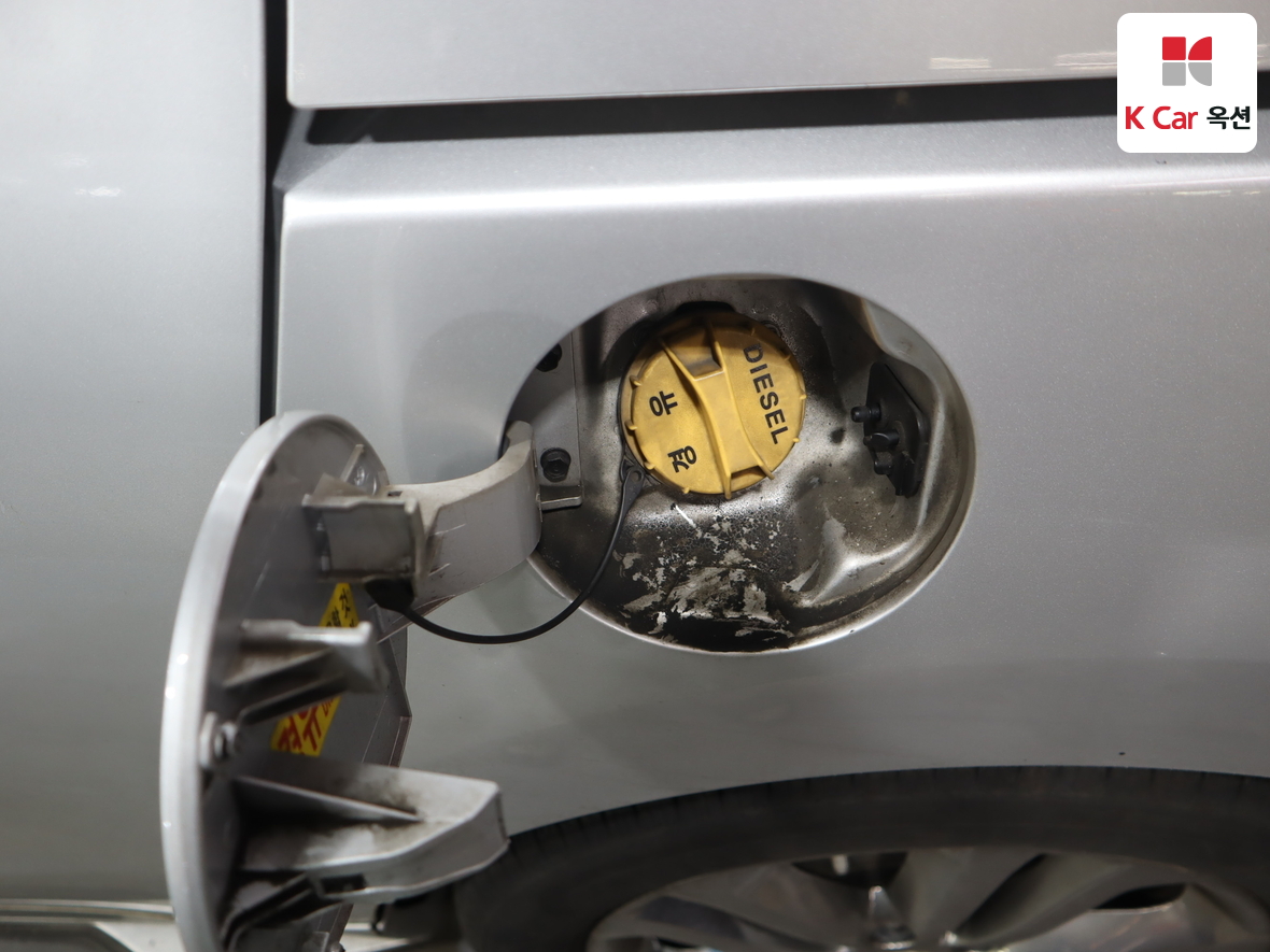 كيا نيو كارنيفال 2017 - صورة 23