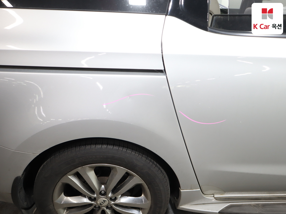 كيا نيو كارنيفال 2017 - صورة 39