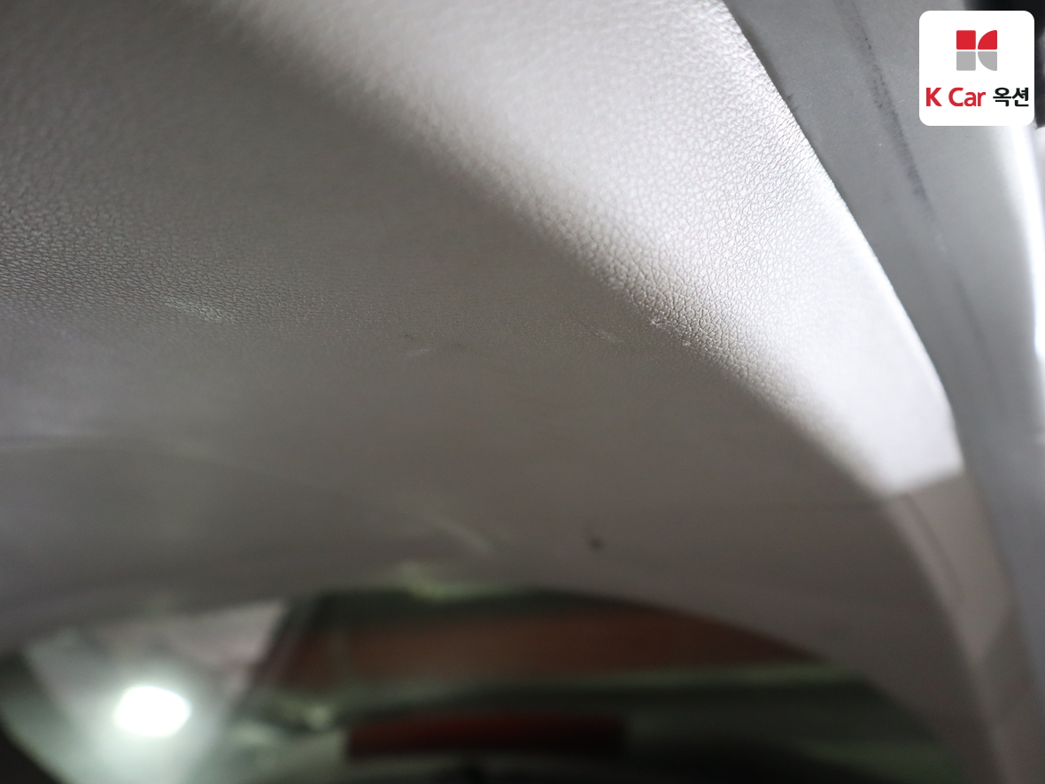 كيا نيو كارنيفال 2017 - صورة 25