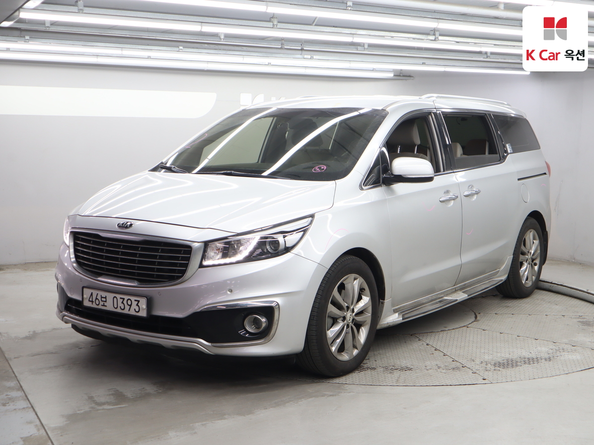 كيا نيو كارنيفال 2017 - صورة 1