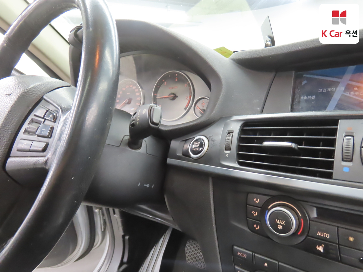BMW X3 2011 - Image 11
