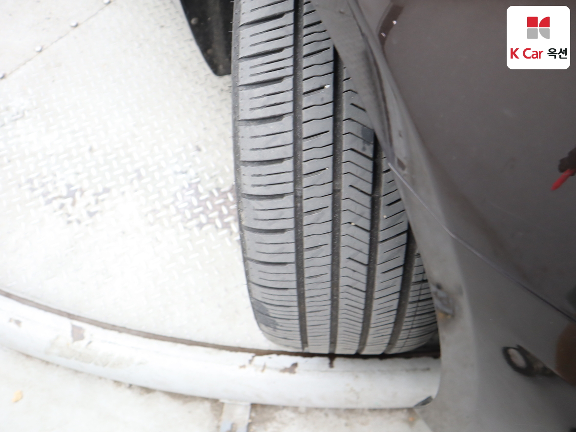 Genesis G80 2019 - Image 33