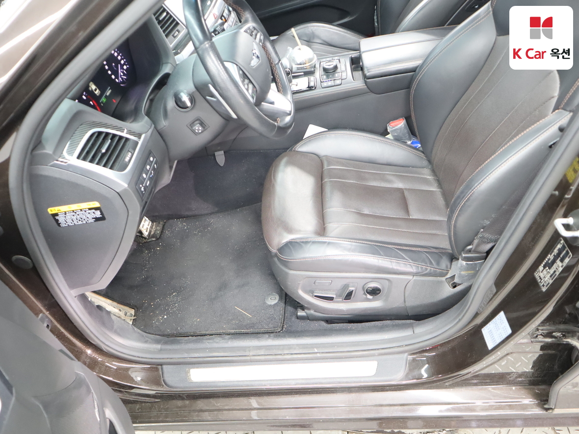 Genesis G80 2019 - Image 18