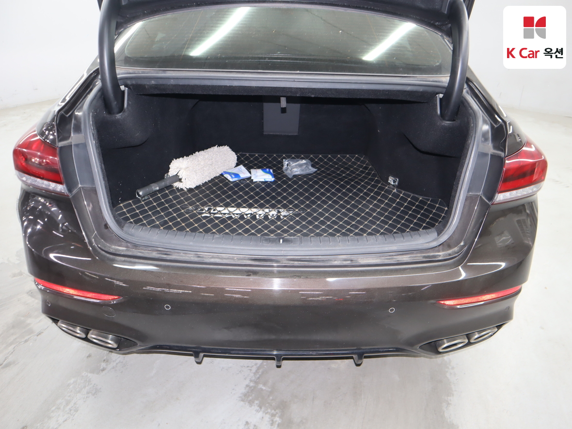 Genesis G80 2019 - Image 26